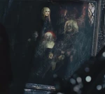 Семейный портрет на развалинах особняка в Devil May Cry 5.