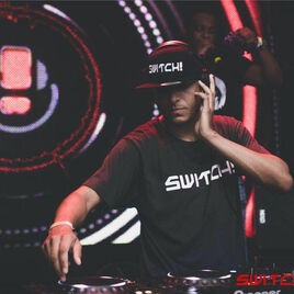 DJ Eazy