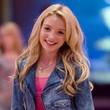 Holly Hills Gallery Diary Of A Wimpy Kid Wiki Fandom Now, if everything goes well, i could show her how cool i really am. holly hills gallery diary of a wimpy