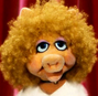 Annie Sue en El show de los Muppets (Redoblaje argentino).