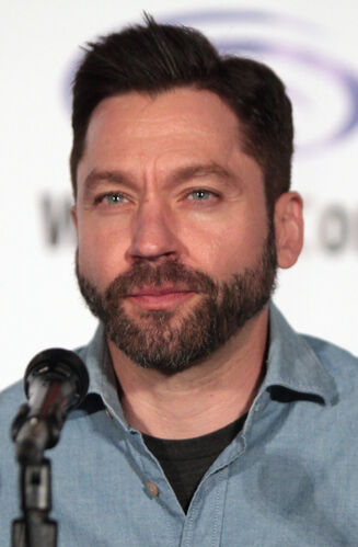 Michael Weston 2016