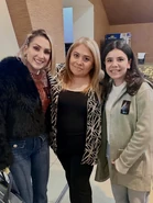 Marroquín Payró, Espinosa y Eli Meléndez en la premiere.