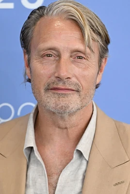 Mads Mikkelsen