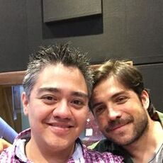 Sergio Bonilla junto con .