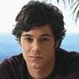 Seth Cohen en O.C. Vidas ajenas.