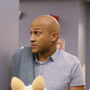 Keegan-Michael Key en la serie de Los Muppets (ep. 11).