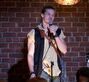 Constantine Kane (Blake Anderson) en la serie Brooklyn 9-9.
