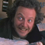 Marvin (Daniel Stern) en Mi pobre angelito 2: Perdido en Nueva York.