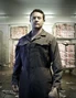 Marcus Molesey (Warren Brown) en Trabajo interno.