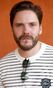 Voz recurrente de Daniel Brühl.
