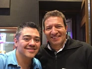 Dia3Foto18DBZLRFGerardoReyero.jpg (67 kB) Foto Nº 18. Con Gerardo Reyero, voz de Freezer.