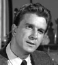 Leslie-nielsen-fugitivo-1x12-1