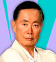 Holoabuelo (George Takei) en Supah Ninjas.