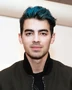 Es la voz habitual de Joe Jonas.