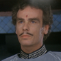 Dr. Wellington Yueh (Dean Stockwell) en Dunas (Redoblaje venezolano).