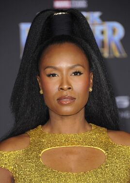 Sydelle-noel-at-black-panther-premiere-in-hollywood-01-29-2018-5