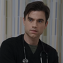 Dr. Frank Langdon en The Pitt.