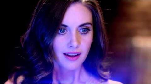 LEGO Dimensions- Alison Brie es Unikitty