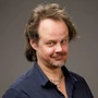 Larry Fessenden como Doug Whitman (Summoners)