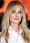 Voz habitual de Nicole Kidman.