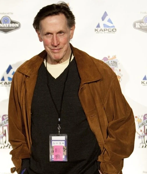 Mark Metcalf Doblaje Wiki Fandom