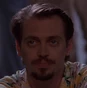 Señor Rosado (Steve Buscemi) en Perros de la calle (Doblaje Venezolano).