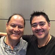 Eduardo Garza junto con José Luis Orozco, durante la grabación de la película.