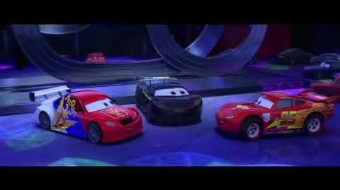 Cars 2 Versiones internacionales (Fiesta de Tokio Escena)