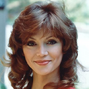 Pamela Barnes Ewing (Victoria Principal) en Dallas (3ª voz).