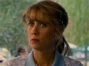 Paulette (Kristen Wiig) en Adventureland: Un verano memorable.