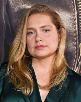 Merritt-wever-at-welcome-to-marwen-premiere-in-los-angeles-12-10-2018-1