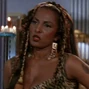 Hershey (Pam Grier) en Escape de Los Ángeles.