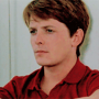 Brantley Foster / Carlton Whitfield (Michael J. Fox) en El secreto de mi éxito.