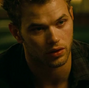 Dean Russell (Kellan Lutz) en Pesadilla en la calle Elm.