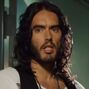 Russell Brand en Hop: Rebelde sin Pascua.