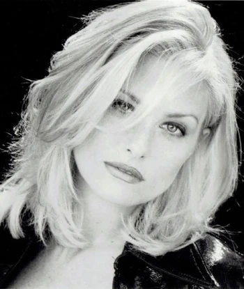 Lezlie Deane | Doblaje Wiki | Fandom