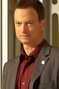 Mac Taylor (3ª voz) en CSI: New York.