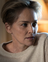 Olivia Lake (Sharon Stone) en Mosaic.