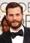 Voz habitual de Jamie Dornan.