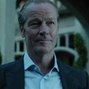 Bruce Wayne / Batman (Iain Glen) en Titanes (temp. 2-presente).