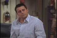 Joey Tribbiani (2ª voz) en Amigos.