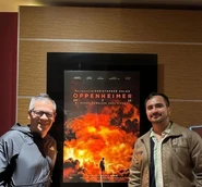 Los directores del doblaje de Oppenheimer, Pepe Toño Macías y Brandon Santini.