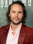 Voz recurrente de Taylor Kitsch.