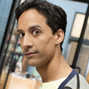 Abed Nadir en Community.