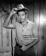 Luke McCoyRichardCrenna