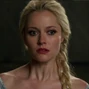 Elsa también en Once Upon a Time (versión Sony).