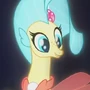 Princesa Skystar (voz cantada) en My Little Pony: La película.