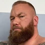 Hafþór Björnsson en Jesse James West.