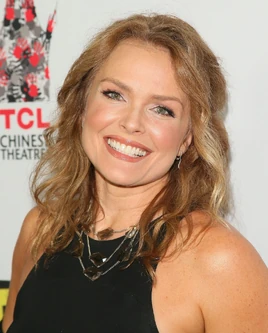 Dina Meyer 2016