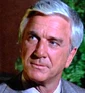 Leslie-nielsen-isla-fantasia-2x14-1f